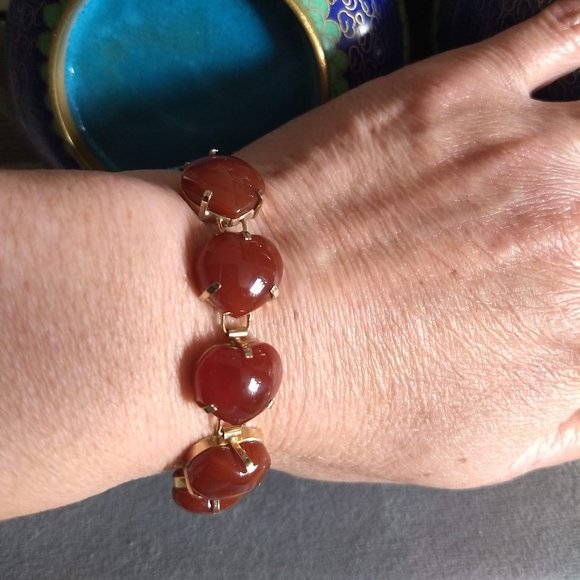 vintage 60s sculptural agate hearts gold links chain bracelet NWOT - Picture 1 of 11